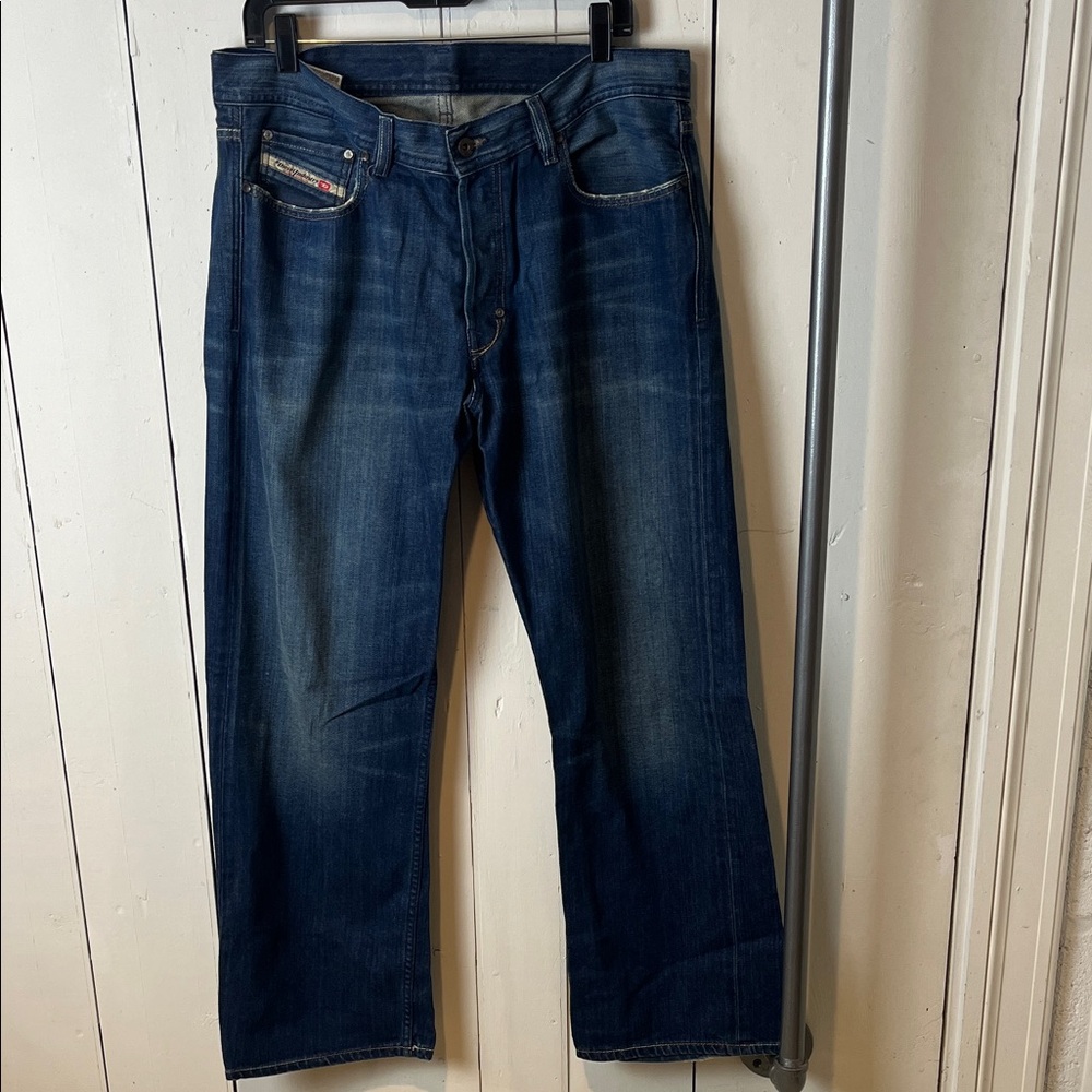 Diesel Men's Blue wash Jeans size 34 inseam 30”